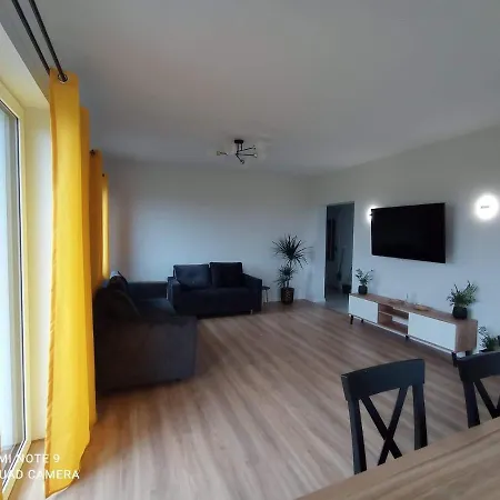 Dom Na Mazurach Dluzec Casa de Férias